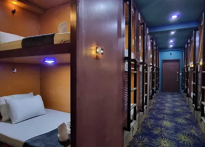 Attic Capsule 3* Marigondon (Cebu)