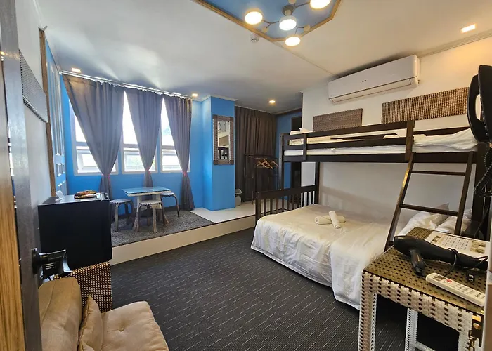 호텔 Attic Capsule Marigondon (Cebu)